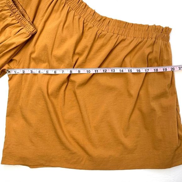 Evereve Shane One Shoulder Top Burnt Gold Size Large - Picture 10 of 12